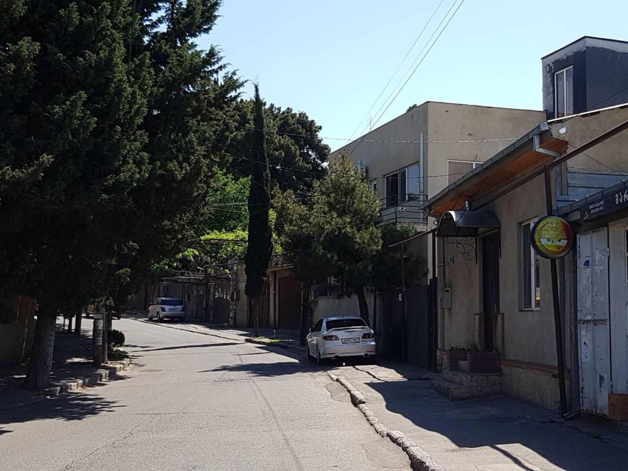 Appartamento Fishmen Tbilisi Esterno foto